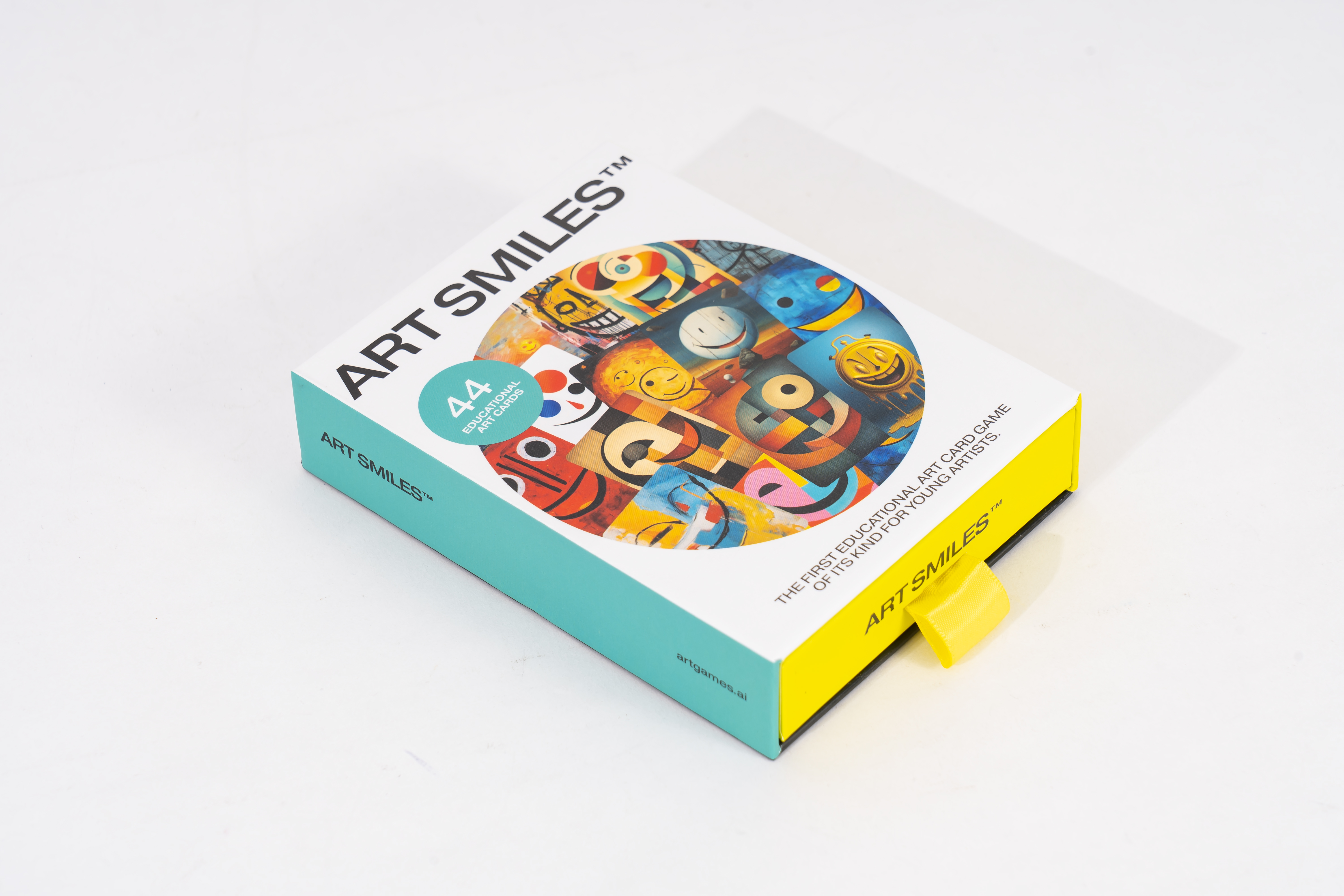 Art Smiles Box